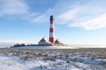 Station am Leuchtturm Westerhever im Schnee