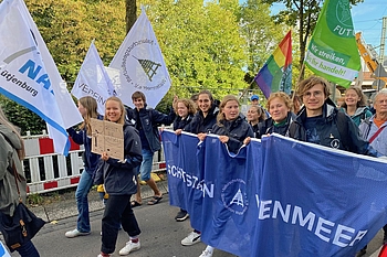 "Schutten-Block" im Demonstrationszug