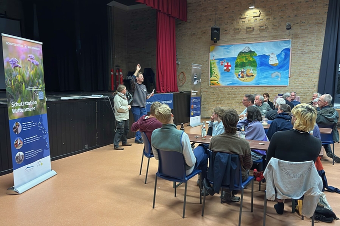 Ilka und Björn vor Plenum Ilka und Björn vor Plenum