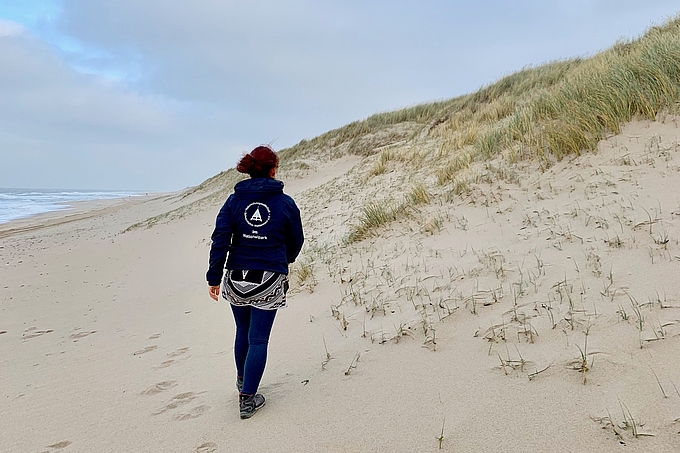 Kartiererin am Strand von Sylt