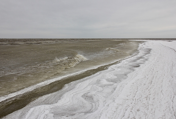 Eis an der Wasserkante