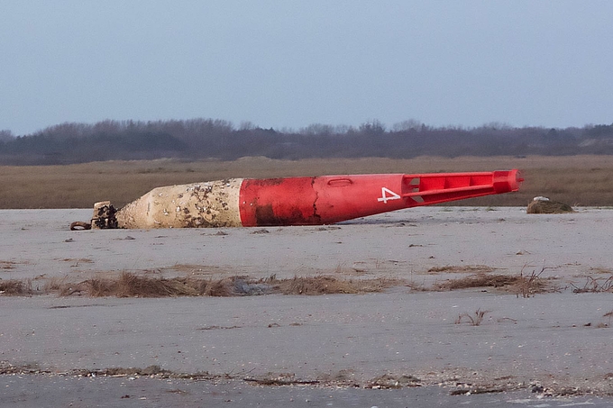 Angespülte Seetonne