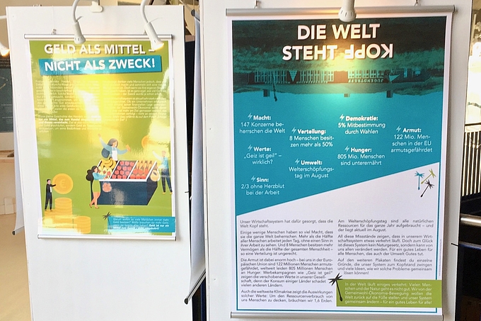 Tafeln der Ausstellung