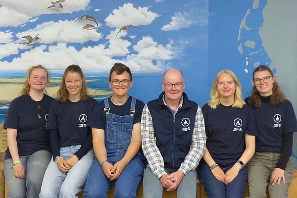 Gruppenbild in Ausstellung Gruppenbild in Ausstellung