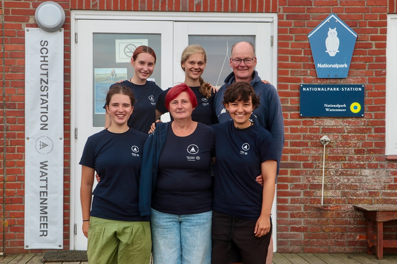 Gruppenbild vor Seminarhaus