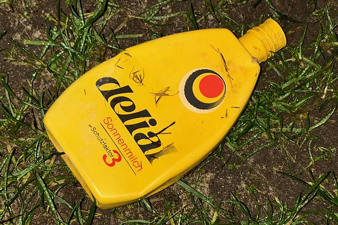 Sonnenmilchflasche
