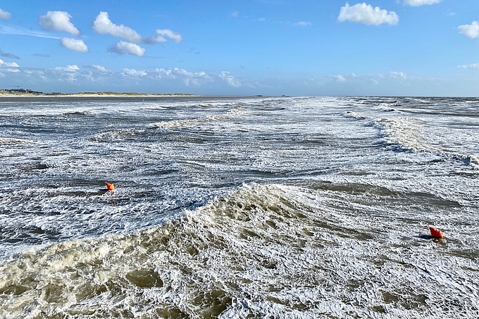 Stürmische Brandung vor St. Peter-Ording